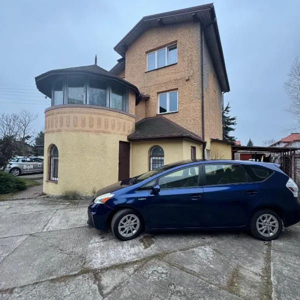 Hostel Arkobaleno sieci Mazowia Hostels Group，位于马尔基的酒店