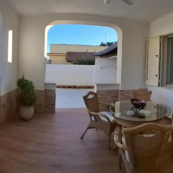 Villa Rosaria Triscina di Selinunte，位于特里西娜的酒店