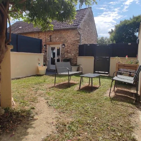 Maison 2 chambres avec jardin，位于莎弗莱斯邦尼尔的酒店