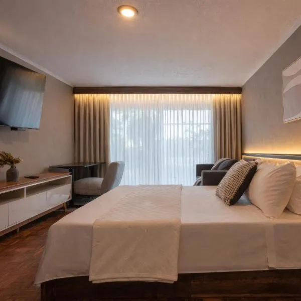 Miranthia Hotel Business and family，位于库埃纳瓦卡的酒店