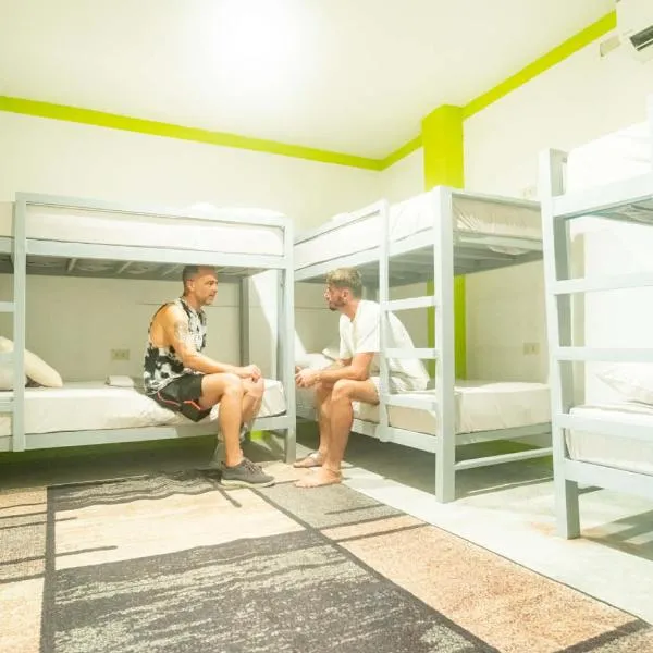 Matropica CoWorking Hostel，位于卢纳将军城的酒店