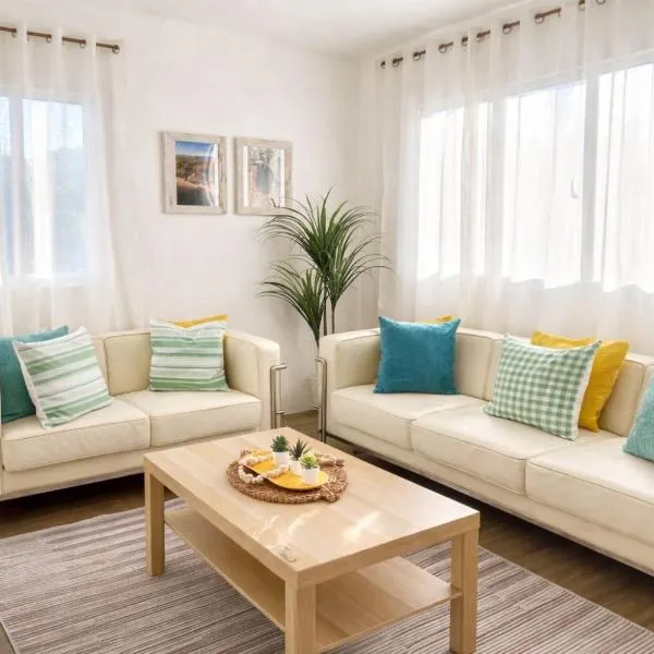 Estrella de Mar，位于佩德纳莱斯的酒店