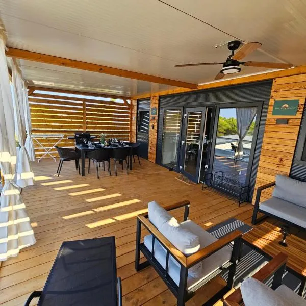 Mobile home Tortuga，位于德拉格的酒店
