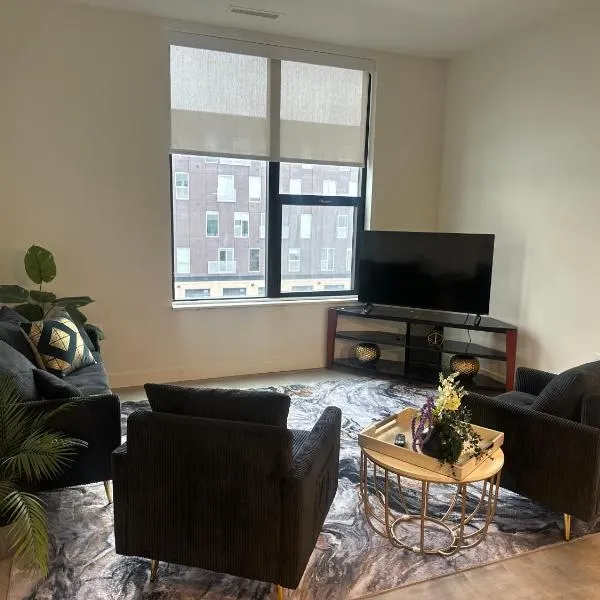 Modern Downtown Detroit 2BR Retreat，位于底特律的酒店
