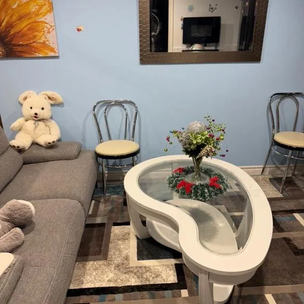 Appartement Cool à Longueuil Plan A，位于隆格伊的酒店