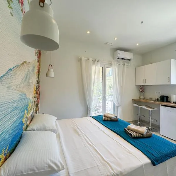 Reginas studios & apts-Bougainvillea Studio Suite Fiscardo with Private Terrace，位于费斯卡尔德宏的酒店
