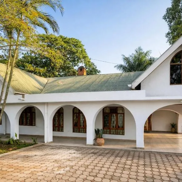 Toiwo Residence 4BR Home in Ilboru, Arusha，位于阿鲁沙的酒店