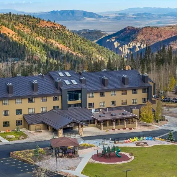 Hilton Vacation Club Cedar Breaks Brian Head，位于布赖恩峰的酒店