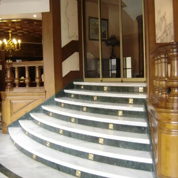 阿兰达酒店，位于Quintana del Pidio的酒店