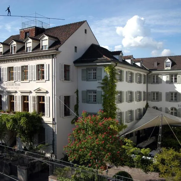 巴塞尔特芬霍夫文化旅馆酒店，位于普拉特恩的酒店