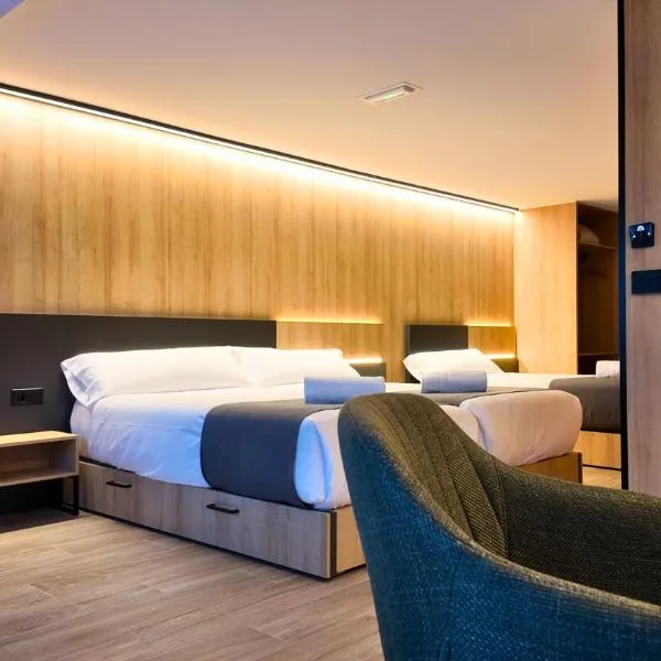 Hotel Catanies，位于帕斯底拉卡萨的酒店