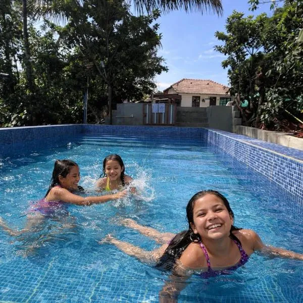 Doddakallu Betta Homestay Coorg，位于Somvārpet的酒店