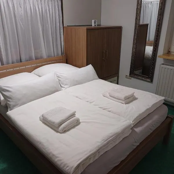 Ferienwohnung Erlangen Urlaub mitten in Franken，位于Wachenroth的酒店