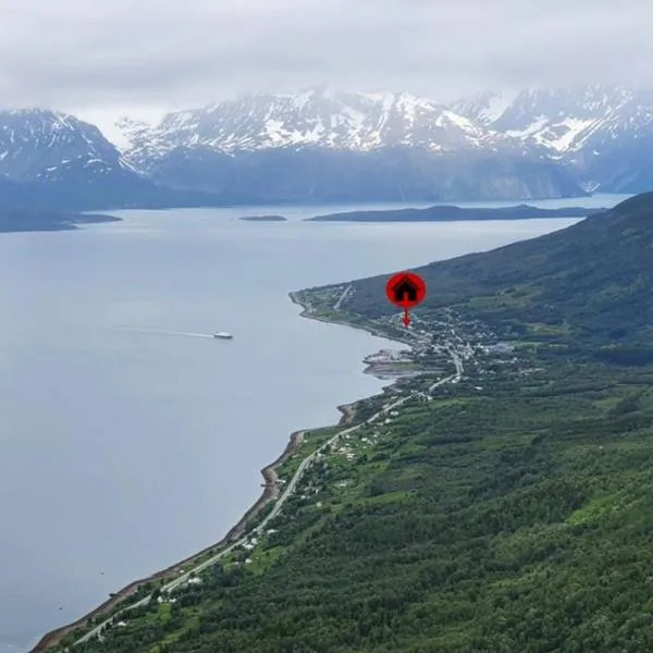 Apartment by the Lyngenfjord，位于Olderdalen的酒店