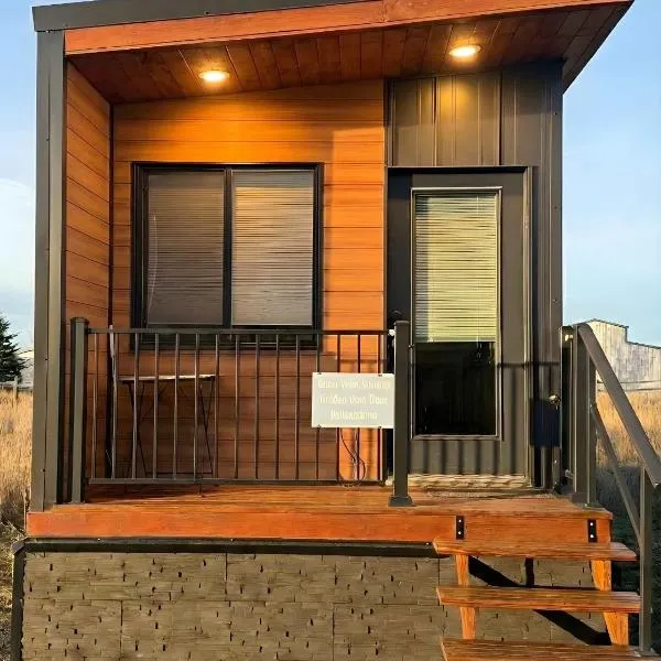 Teton View Studio - Hidden Gem near Yellowstone，位于蒂托尼亚的酒店