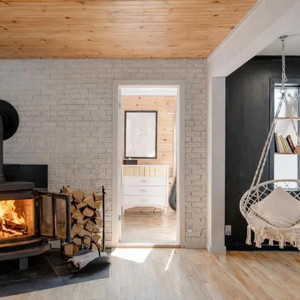 La Casa del Plage - Spa privé et Hamak，位于Sainte-Lucie-de-Doncaster的酒店