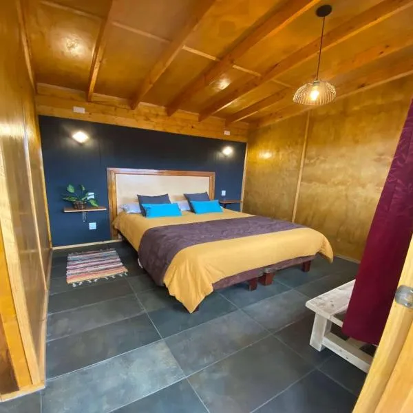 BUHO Cabin Dormitory Parking Wifi，位于奎因塔伊的酒店