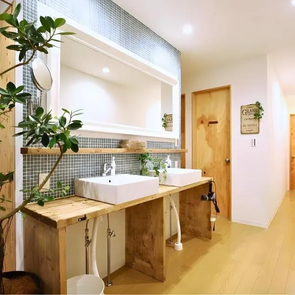 IZA Enoshima Guest House，位于藤泽的酒店