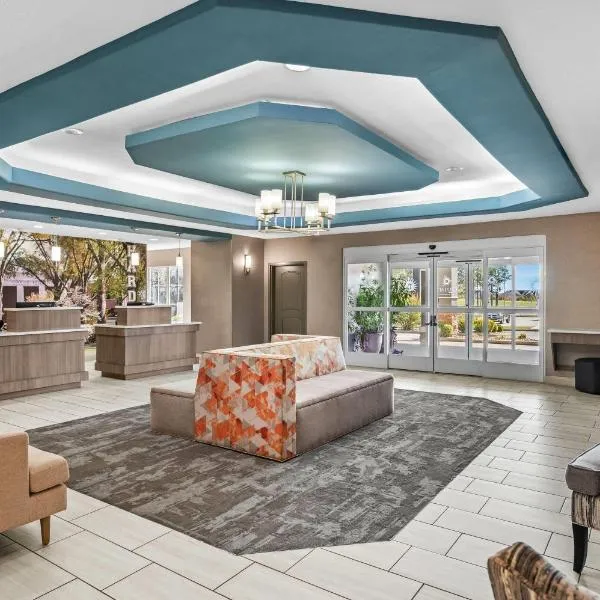 塞阿希拉昆塔套房酒店，位于瑟西的酒店