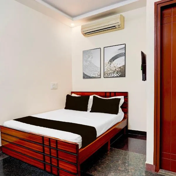 SPOT ON Sj Comforts Boarding And Lodging，位于Jigani的酒店