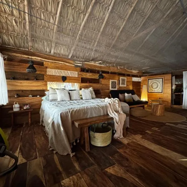 Cabañas Casa de Agua，位于Boca del cielo的酒店