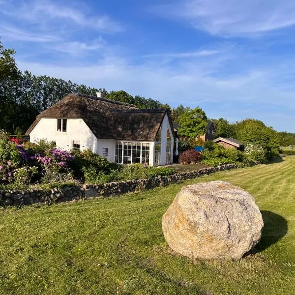 Stråtækt Idyl，位于Nørre Kollund的酒店