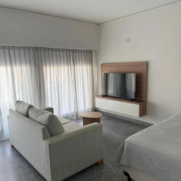 Studio Ikuma，位于埃斯佩兰萨的酒店