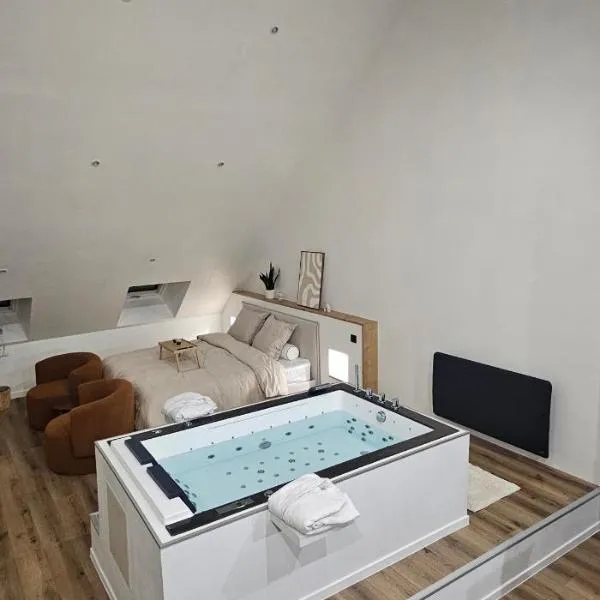La suite Cherbourgeoise，位于瑟堡的酒店