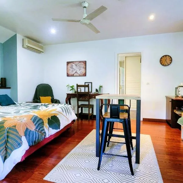 EVASION Bungalow d'Antan Spa，位于Sarraméa的酒店