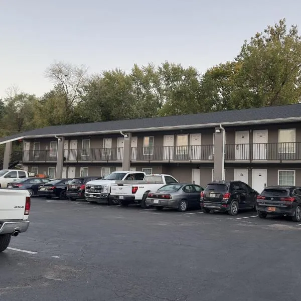 Jackson Town House Inn，位于Jackson的酒店