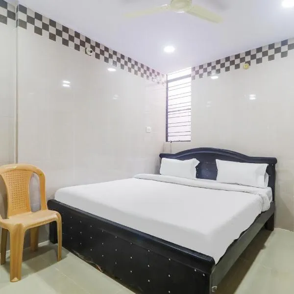 Hotel O Aroma Classic Near Nampally Railway station，位于海得拉巴的酒店