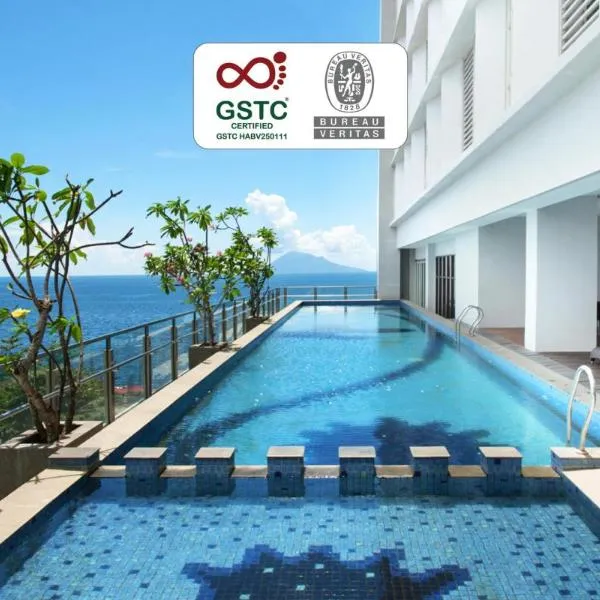 贝斯特韦斯特泻湖酒店，位于美娜多的酒店