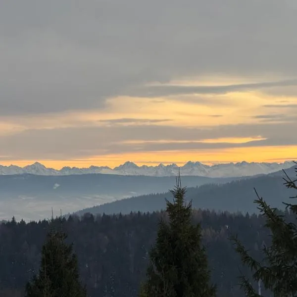 Widokówka Kudłacze Domek z Jacuzzi，位于Pcim的酒店