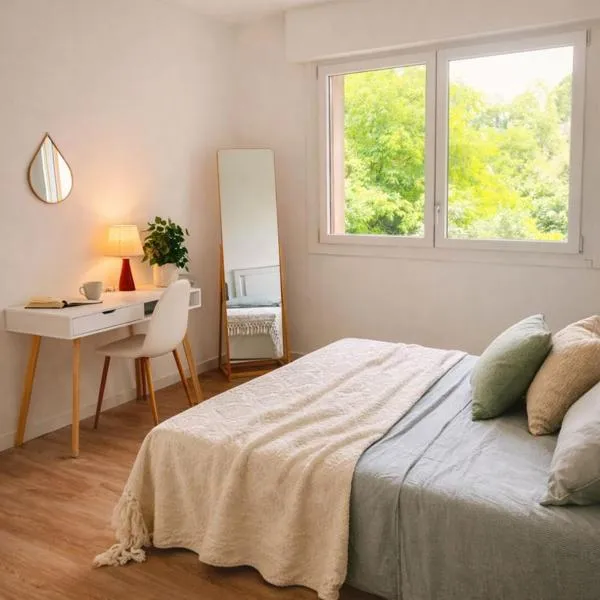 el'Gio Feel at Home - appartamento a 3 min dal centro di Pordenone，位于波代诺内的酒店