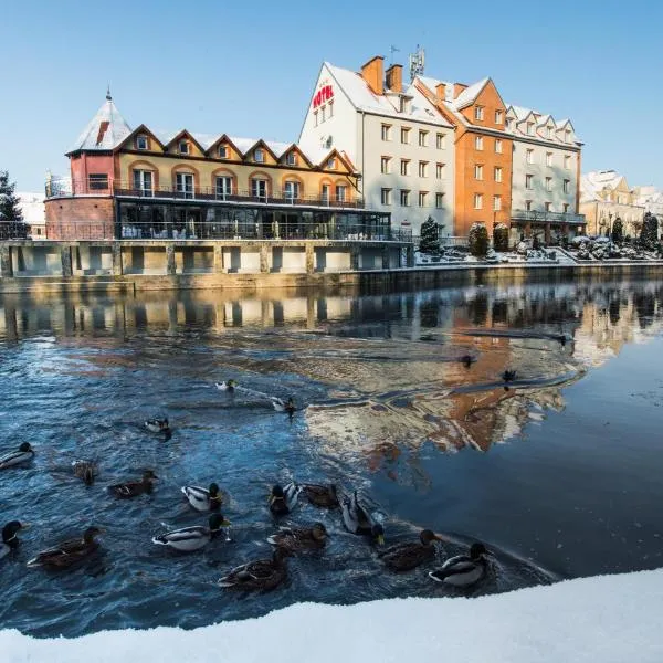 奈达比萨酒店，位于皮什的酒店