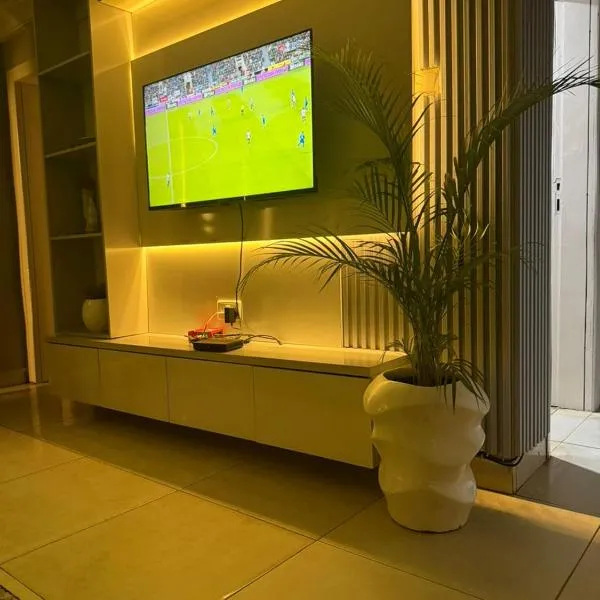 Royal Max，位于伊凯贾的酒店