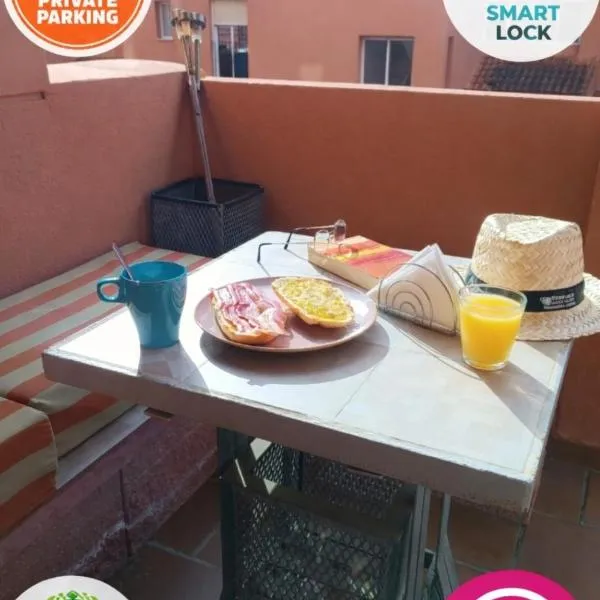 Apartamento, piscina, parking, sol y cerca de la playa VFT MA 75455，位于马尼尔瓦的酒店