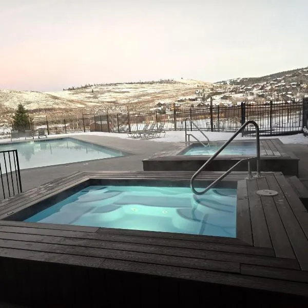 银溪酒店，位于格兰比的酒店