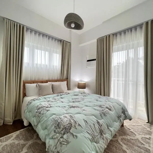 201 Amani Grand Residences Matumbo，位于Mactan Cebu International的酒店