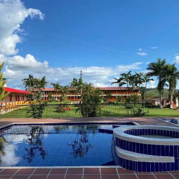 Hotel Campestre San Fernando，位于La Paloma的酒店