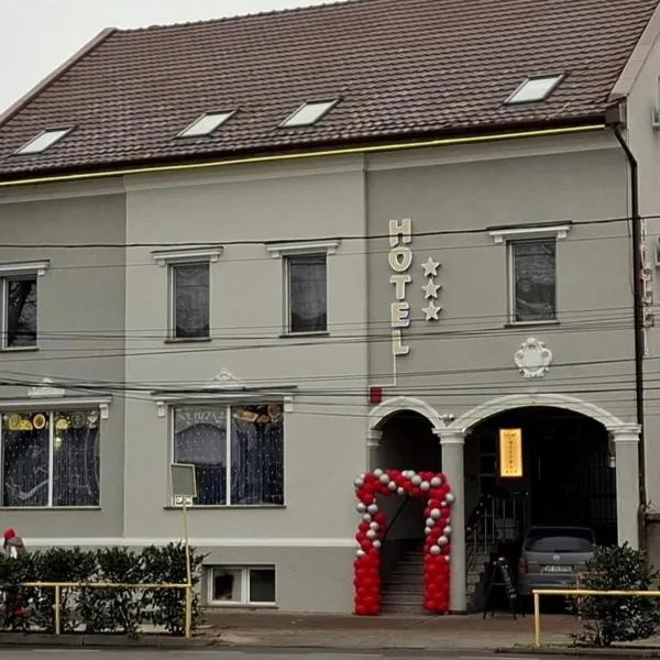 Hotel Mantra，位于阿拉德的酒店