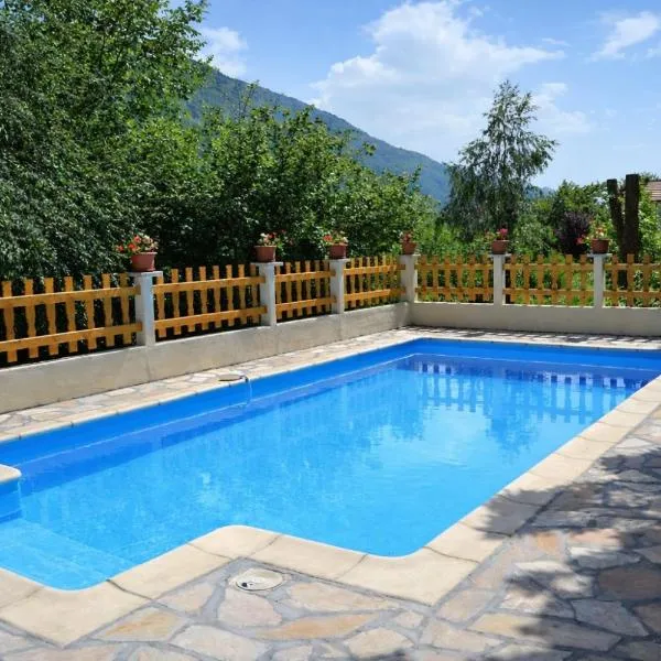 Chambres d'hôtes - Chez Antho，位于Betton-Bettonet的酒店