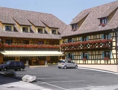 Hôtel Restaurant AU SOLEIL，位于Wahlbach的酒店