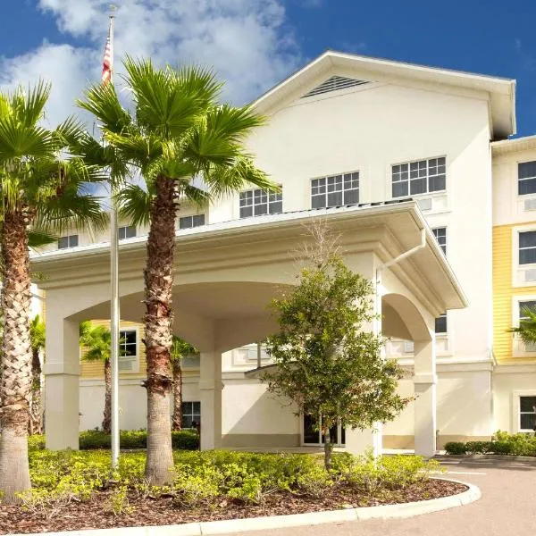 Holiday Inn Express & Suites Palm Coast - I-95，位于棕榈海岸的酒店