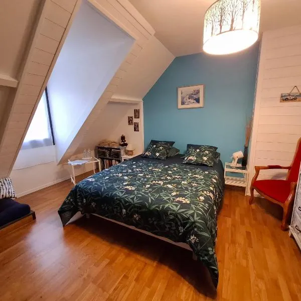 Chambre chez Gisèle et Claude,位于Laversines的酒店