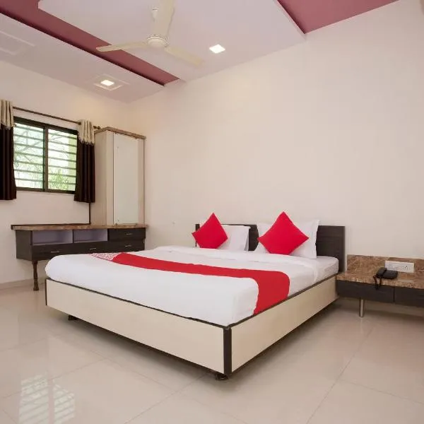 Hotel O by OYO Capital O Sai Icon Residency，位于Titwala的酒店