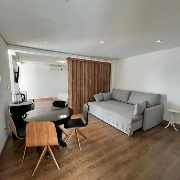 Ziza Hospedagem，位于马林加的酒店