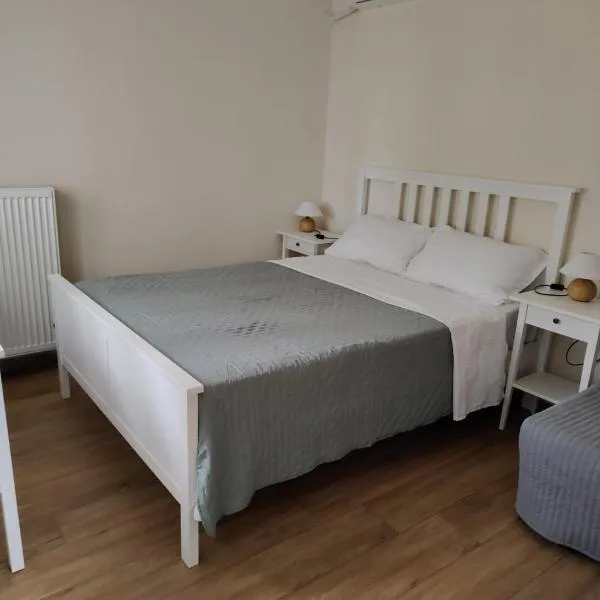 Asmini Beach Apartments #2，位于Asmínion的酒店