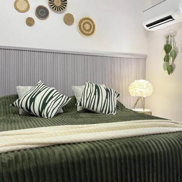 Amani Grand Cozy Stay Near Mactan Cebu Airport，位于Mactan Cebu International的酒店