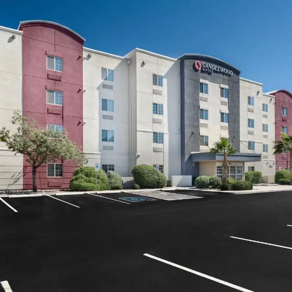 埃尔帕索烛木套房酒店，位于Sunrise Acres的酒店